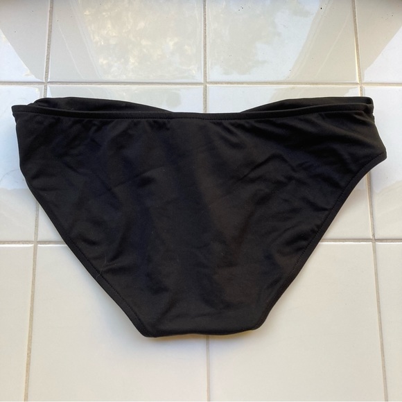 Size 6 Seafolly Bikini Bottoms - Picture 8 of 10